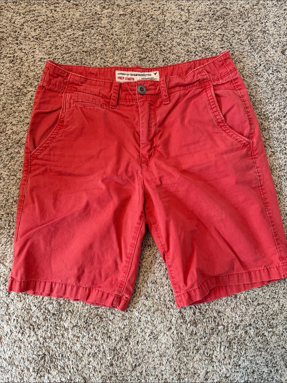 American Eagle Outfitters Red Chino Shorts. Size 32